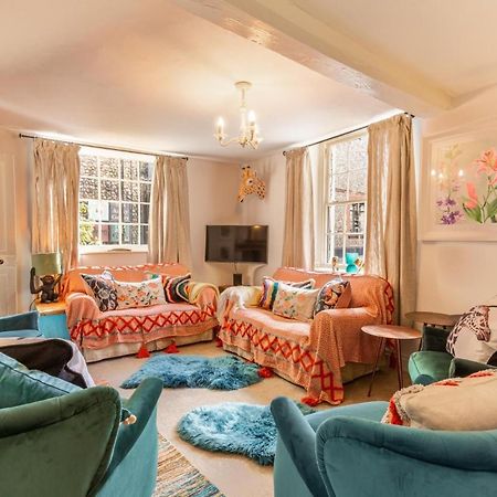 Host & Stay - The Old Paul Pry Holt  Bagian luar foto