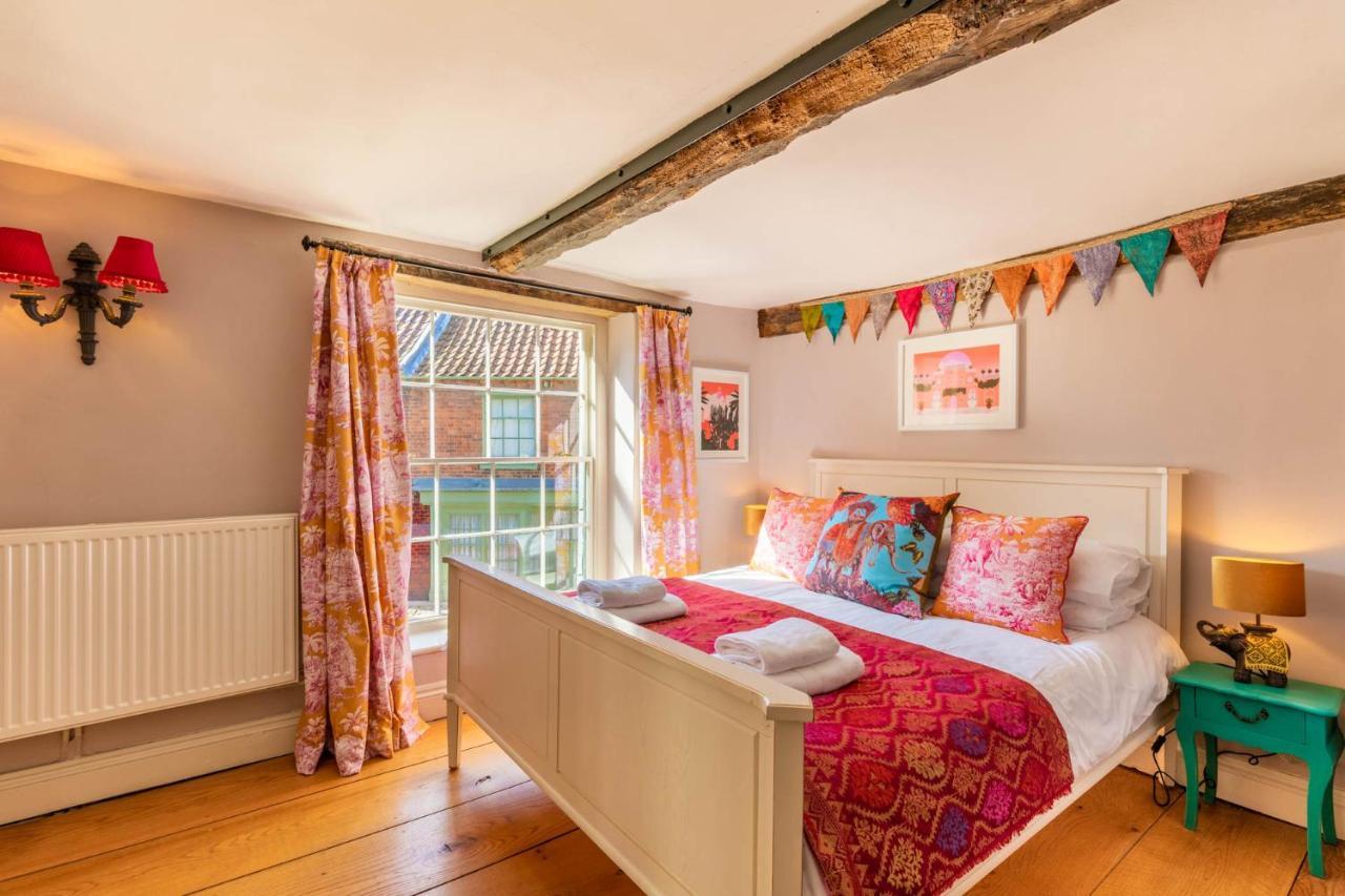 Host & Stay - The Old Paul Pry Holt  Bagian luar foto