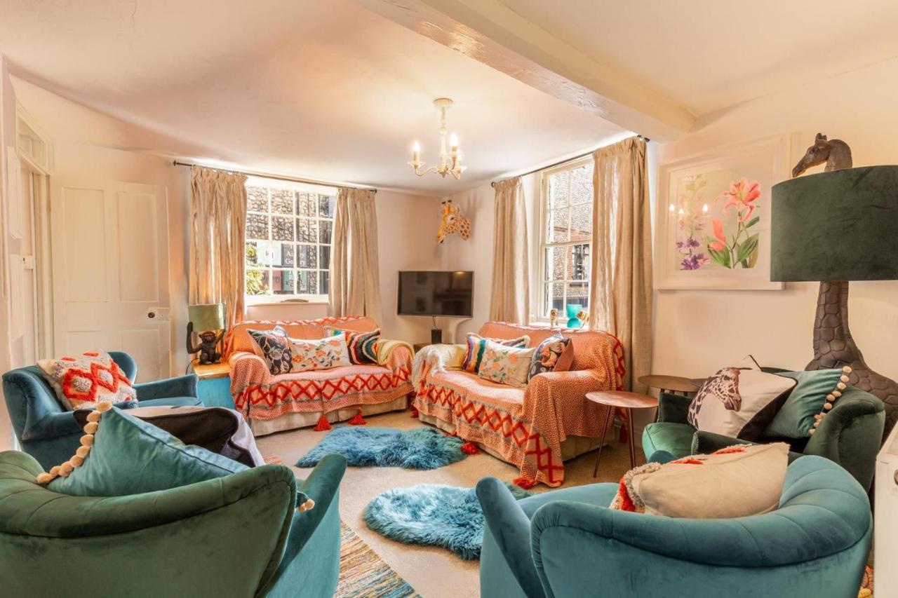 Host & Stay - The Old Paul Pry Holt  Bagian luar foto